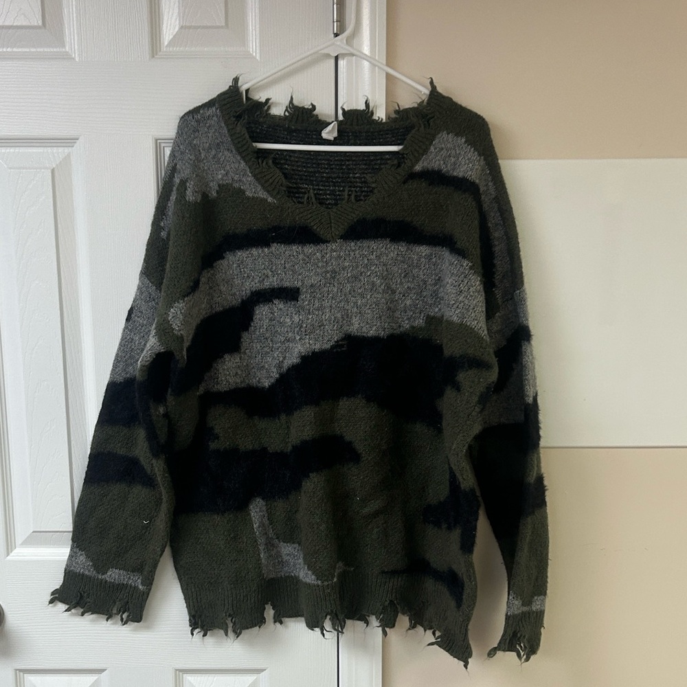 CY Fashion Distressed Camo Sweater